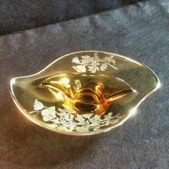 Vintage Amber Divided Dish Silver Flower Rim Plate Curved Tray Unique Home Decor - Picture 7 of 7